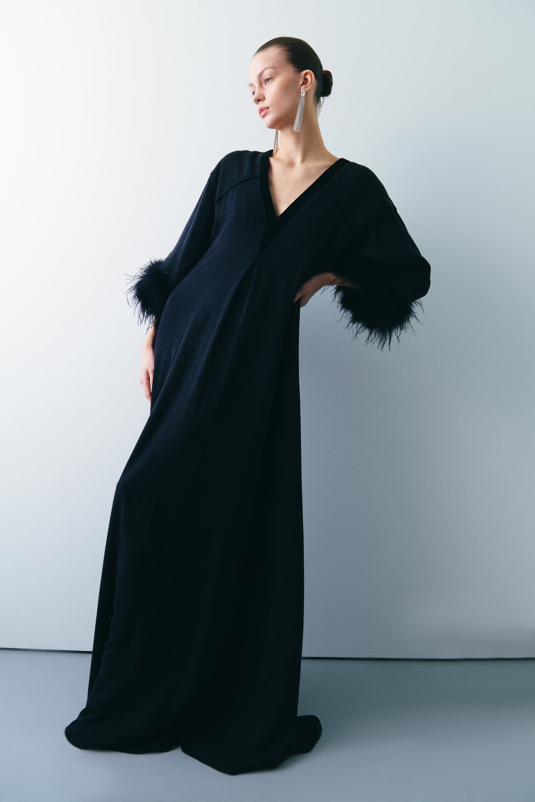 Vegan Fabric Feather Detailed Kimono Slv Dress