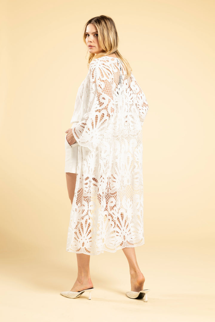 Dantel Kaftan
